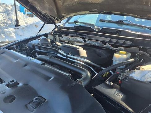 Used 2014 RAM 3500 SLT w/ Luxury Group image 10