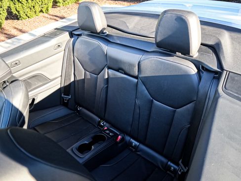 Used 2024 BMW 430i Convertible w/ Convenience Package image 30