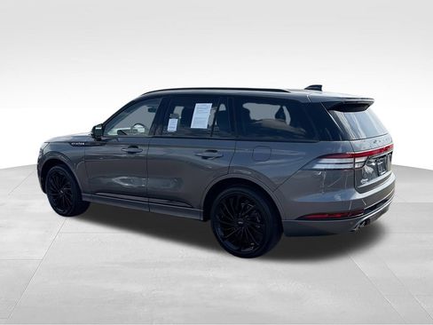 Used 2025 Lincoln Aviator Reserve w/ Equipment Group 201A AWD/4WD image 6