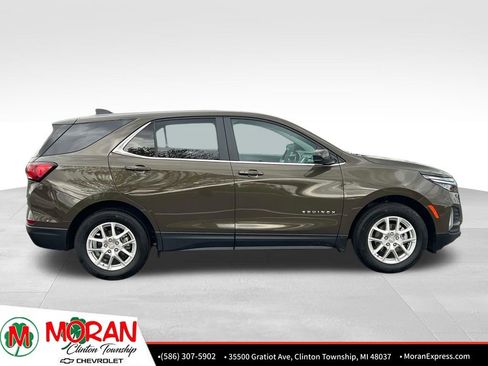 Certified 2024 Chevrolet Equinox LT FWD image 7