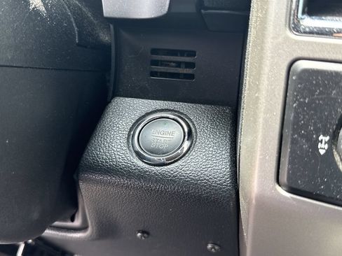 Used 2015 Ford F150 Lariat AWD/4WD image 19