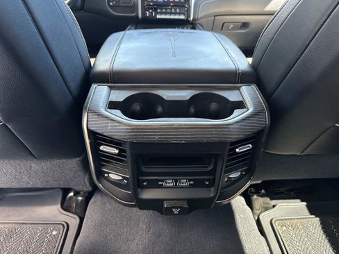 Used 2022 RAM 3500 Limited image 15