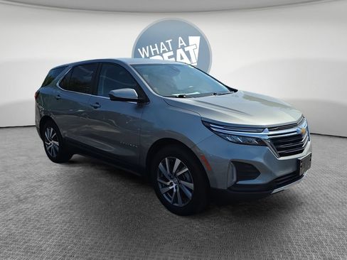Used 2023 Chevrolet Equinox LT FWD image 1