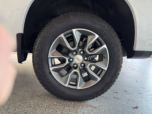 New 2026 Chevrolet Silverado 1500 LT image 30