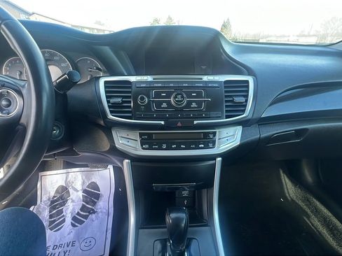 Used 2015 Honda Accord Sport image 13