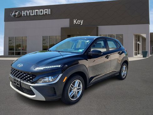 Certified 2023 Hyundai Kona SE w/ Cargo Package AWD/4WD image 7