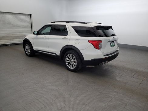 Used 2020 Ford Explorer XLT w/ Equipment Group 202A AWD/4WD image 3