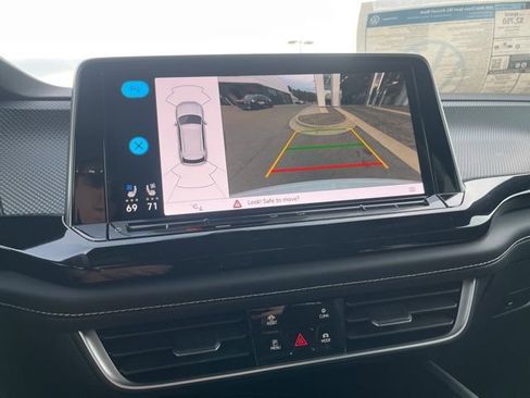 New 2026 Volkswagen Atlas Cross Sport SEL R-Line AWD/4WD image 15