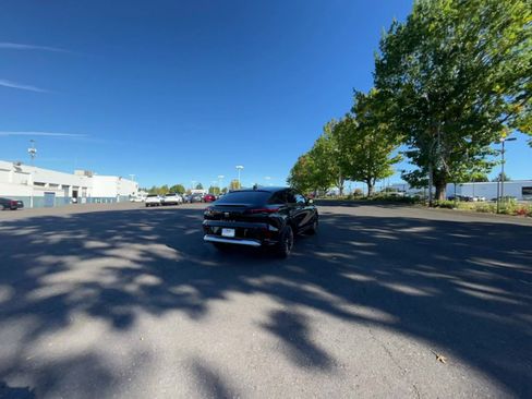 Used 2025 Buick Envista Sport Touring image 12