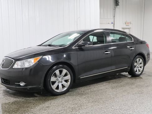 Used 2013 Buick LaCrosse Leather image 2