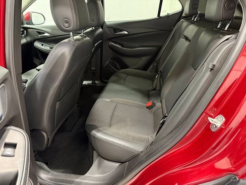 Used 2021 Buick Encore GX Select image 40