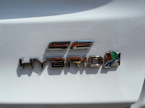 Used 2019 Ford Fusion SE FWD image 11
