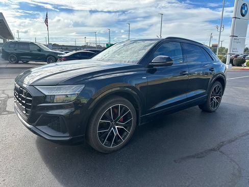 Used 2021 Audi Q8 Prestige w/ Prestige Package AWD/4WD image 7