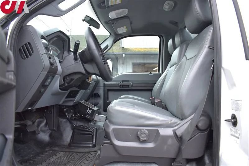 Used 2016 Ford F550 4x4 Regular Cab Super Duty image 10