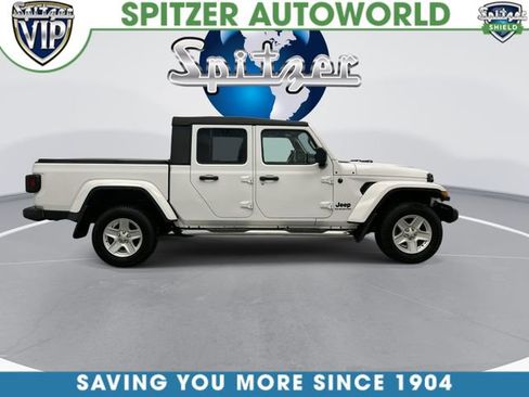 Used 2022 Jeep Gladiator Sport AWD/4WD image 11