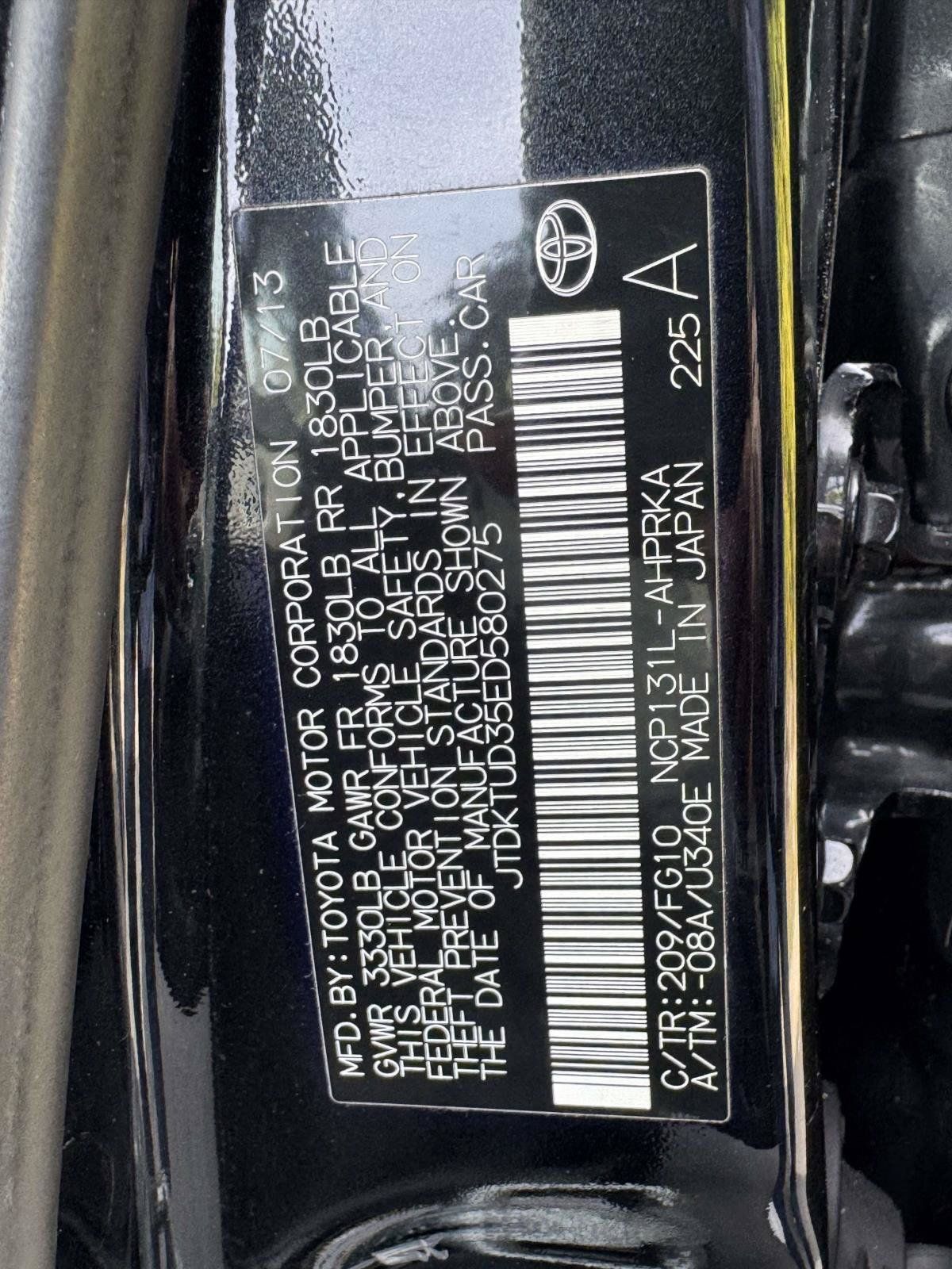 Used 2014 Toyota Yaris LE FWD image 30