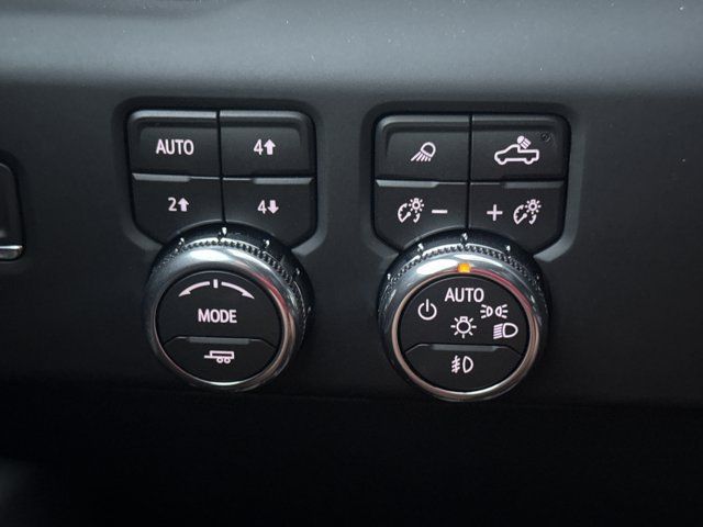 New 2026 GMC Sierra 2500 AT4 w/ AT4 Premium Plus Package AWD/4WD image 25