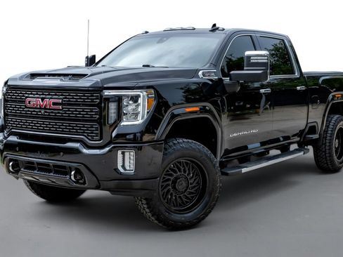 Used 2022 GMC Sierra 2500 Denali AWD/4WD image 5