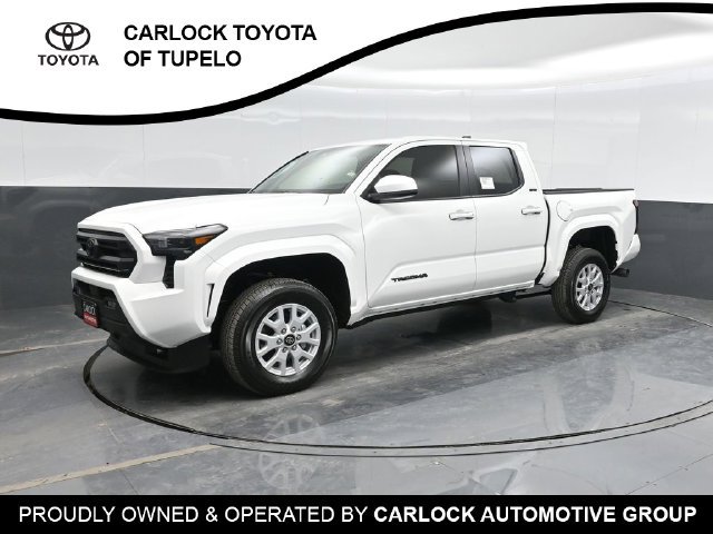 Used 2025 Toyota Tacoma SR5 AWD/4WD image 1