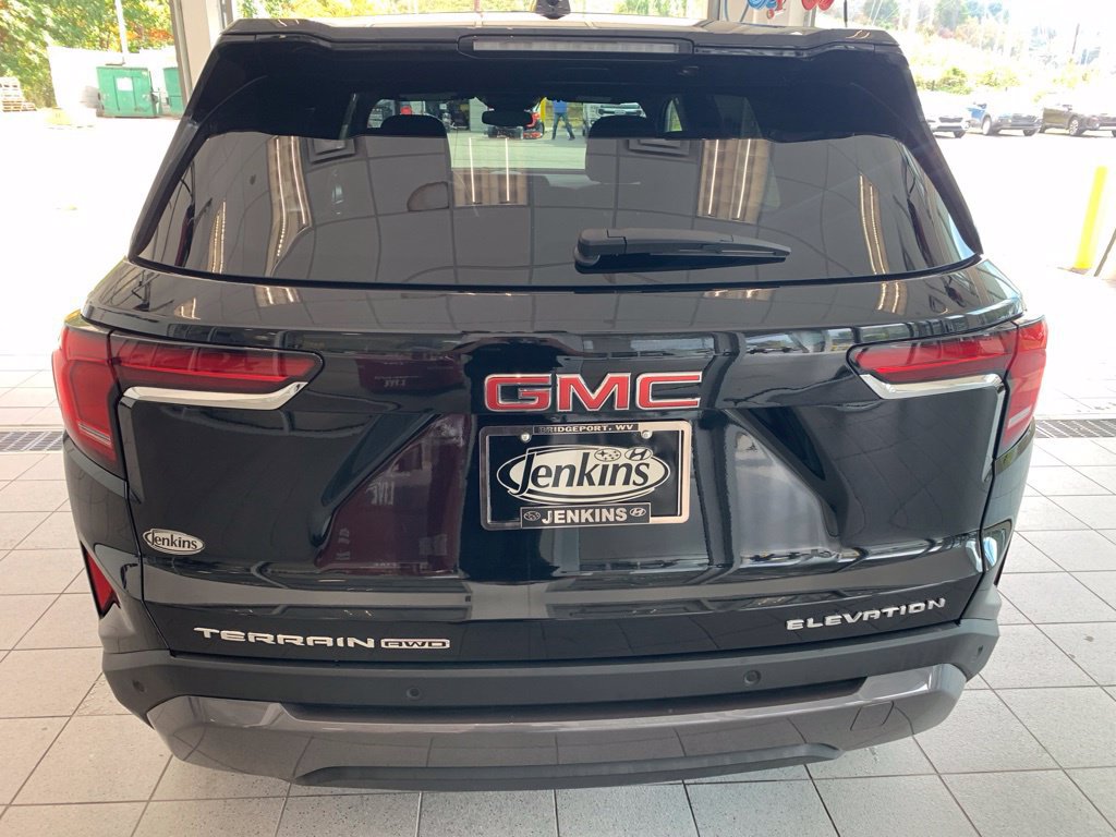 Used 2026 GMC Terrain Elevation AWD/4WD image 13