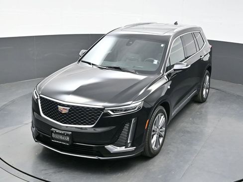 Certified 2025 Cadillac XT6 Premium Luxury w/ Platinum Package image 35