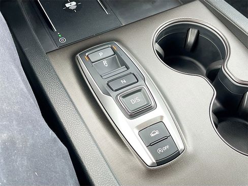 Used 2025 Honda Ridgeline TrailSport image 17