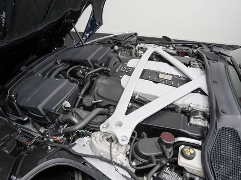 Used 2018 Aston Martin DB11 V12 image 46