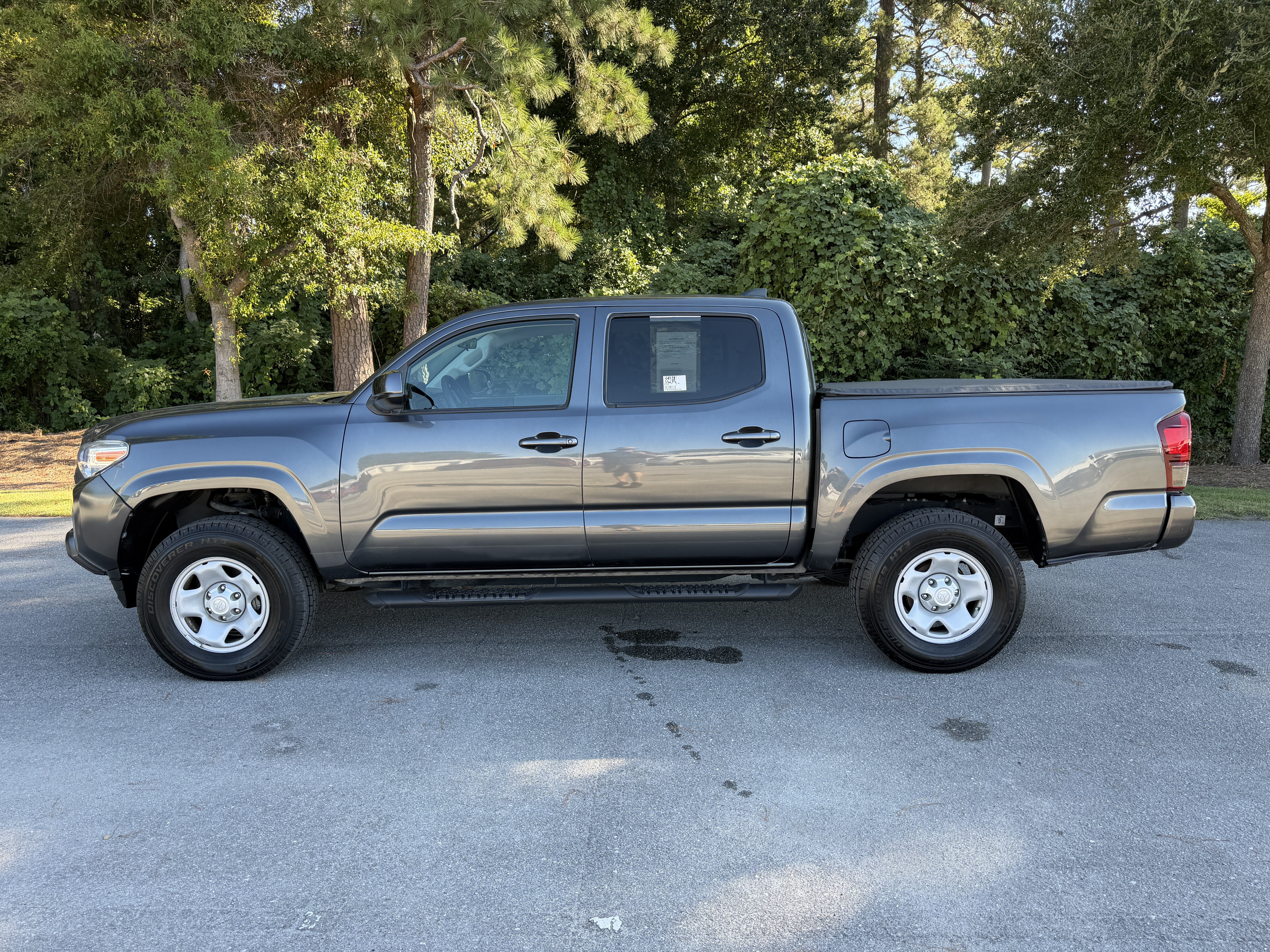 Used 2023 Toyota Tacoma SR AWD/4WD image 34