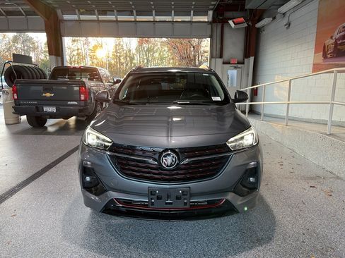Used 2021 Buick Encore GX Essence w/ Sport Touring Package image 2