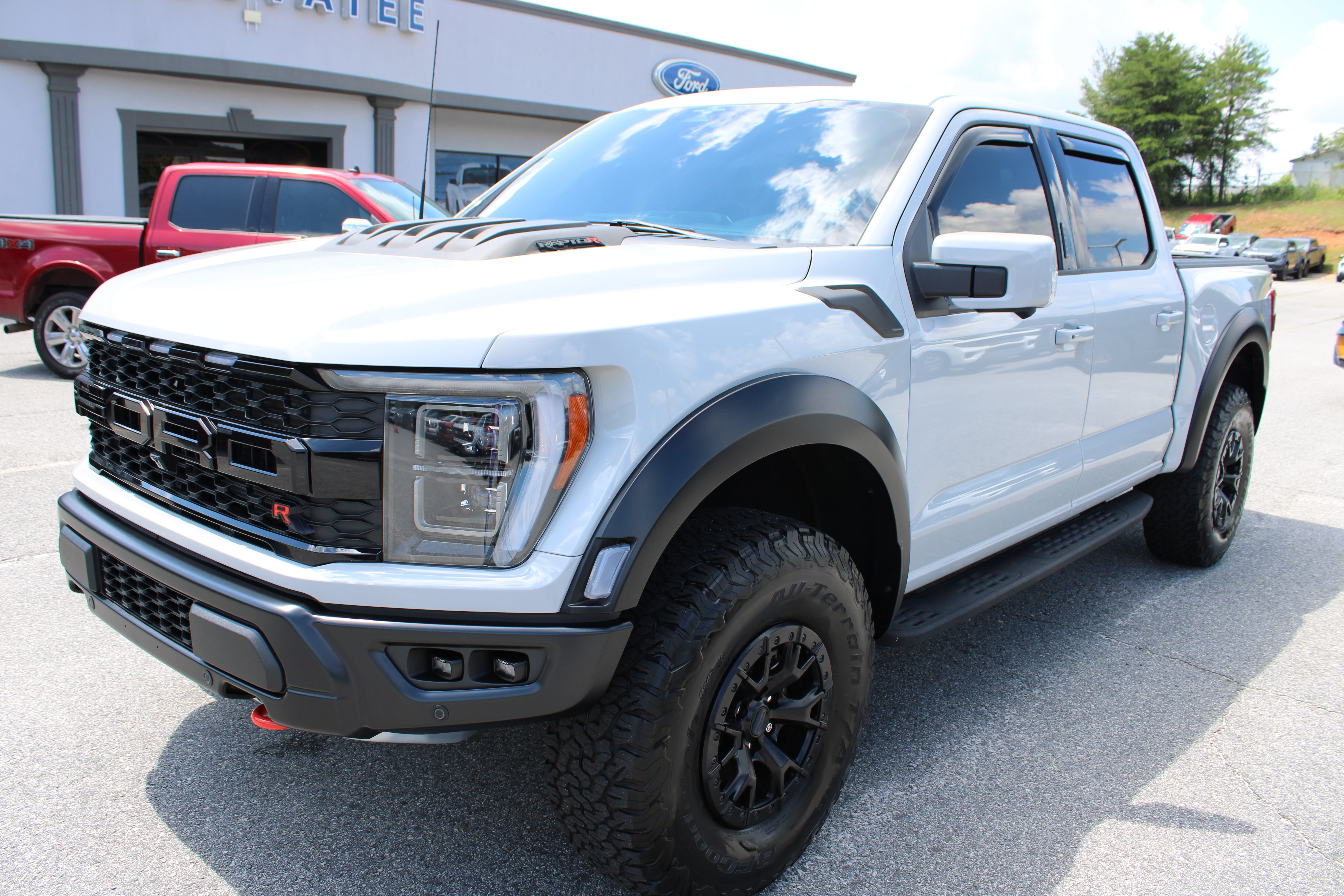 Used 2023 Ford F150 Raptor w/ Equipment Group 802A Raptor R AWD/4WD image 2