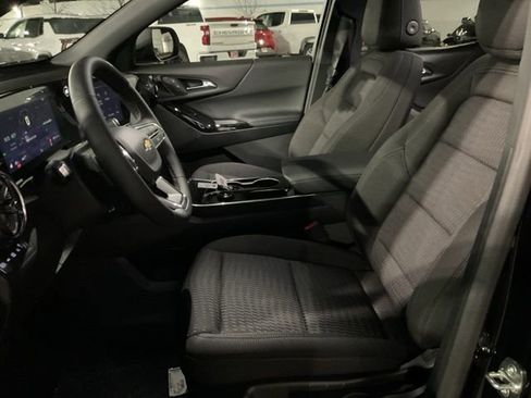 New 2026 Chevrolet Equinox LT AWD/4WD image 21