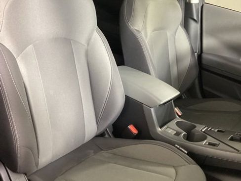 Certified 2024 Subaru Crosstrek 2.0i image 16