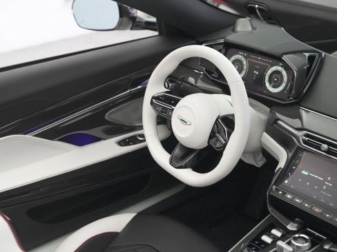 New 2026 Aston Martin Vanquish Volante image 46