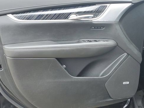 Certified 2024 Cadillac XT6 Premium Luxury AWD/4WD image 22
