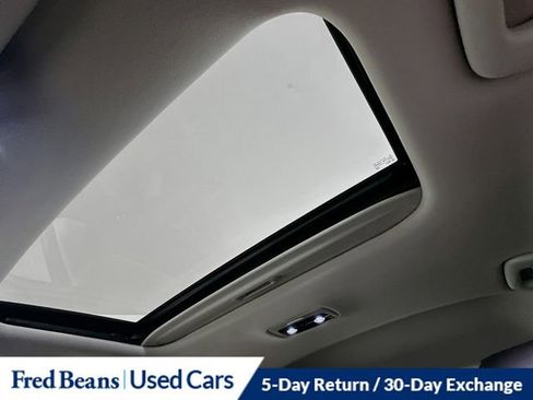 Used 2024 Kia Seltos SX w/ SX Sunroof Package image 24