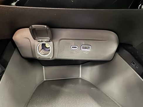 New 2026 Chevrolet Trax LT w/ Driver Confidence Package FWD image 18