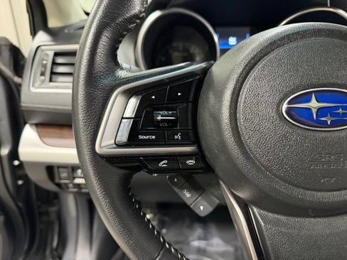 Used 2019 Subaru Outback 3.6R Limited AWD/4WD image 16
