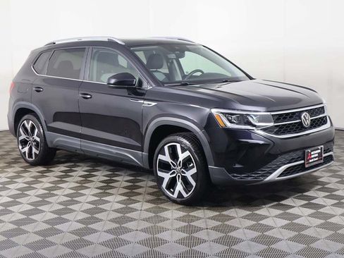 Used 2023 Volkswagen Taos SEL AWD/4WD image 52