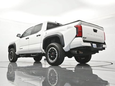Used 2024 Toyota Tacoma TRD Off-Road AWD/4WD image 42