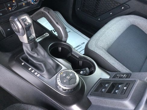 Used 2021 Ford Bronco Big Bend AWD/4WD image 11