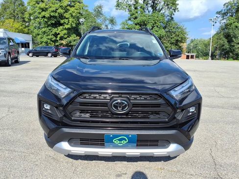 Used 2024 Toyota RAV4 Adventure AWD/4WD image 9