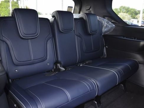 New 2026 INFINITI QX80 4WD w/ Sport Exterior Package image 30