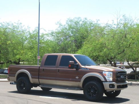 Used 2011 Ford F250 King Ranch w/ Camper Pkg AWD/4WD image 4