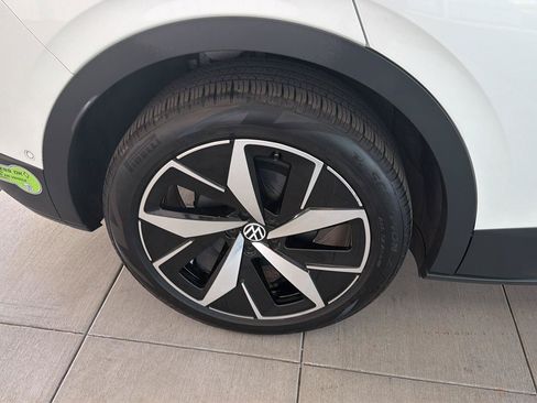 Used 2023 Volkswagen ID.4 Pro S AWD/4WD image 11