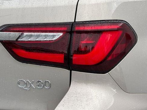 Certified 2024 INFINITI QX80 Premium Select w/ Cargo Package image 27