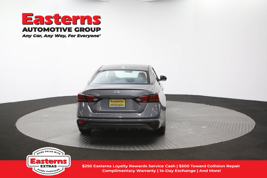 Used 2023 Nissan Altima 2.5 SV FWD image 40