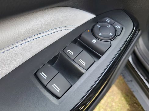 New 2026 Chevrolet Trax LT w/ Sunroof Package FWD image 20