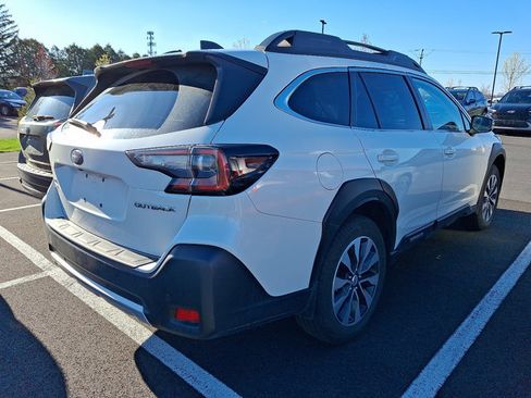 Certified 2023 Subaru Outback Limited image 6
