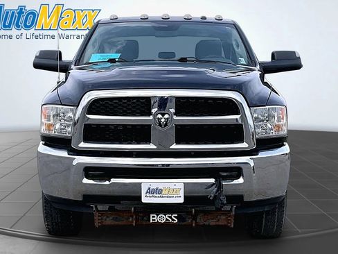 Used 2017 RAM 2500 Tradesman w/ Chrome Appearance Group AWD/4WD image 2