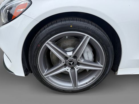 Used 2018 Mercedes-Benz C 300 Sedan image 9